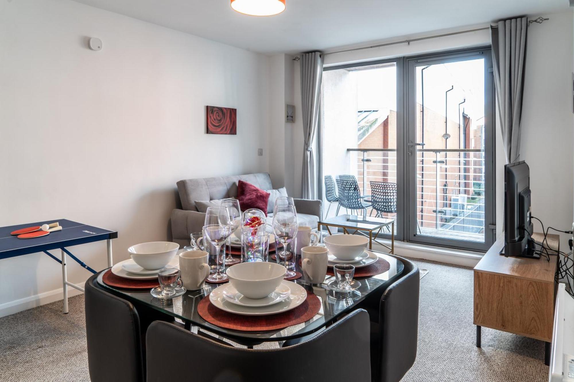 Central Suite Near Mailbox, King Bed, Ping Pong, Netflix, Sleeps 4 เบอร์มิงแฮม ภายนอก รูปภาพ