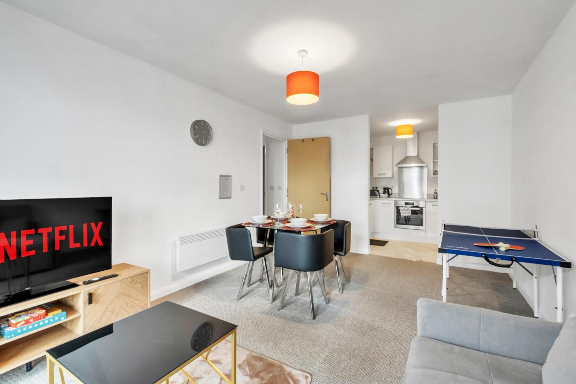 Central Suite Near Mailbox, King Bed, Ping Pong, Netflix, Sleeps 4 เบอร์มิงแฮม ภายนอก รูปภาพ