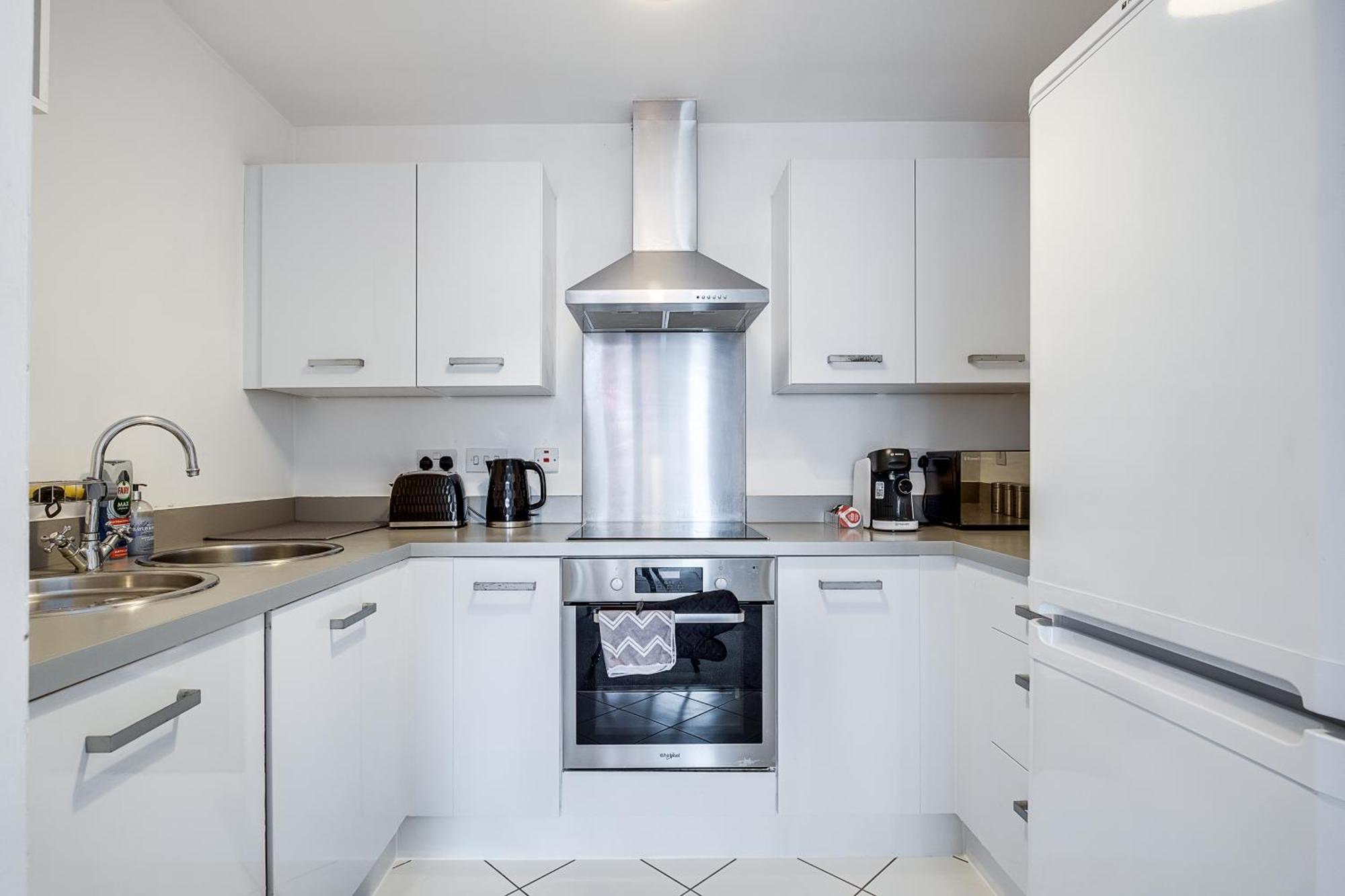 Central Suite Near Mailbox, King Bed, Ping Pong, Netflix, Sleeps 4 เบอร์มิงแฮม ภายนอก รูปภาพ